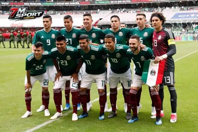 Đội hình Mexico với sự kết hợp kinh nghiệm và trẻ trung